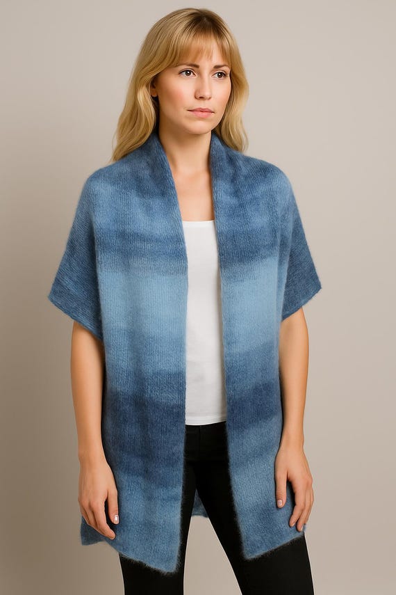 Hand-knitted scarf / summer scarf / 2-ply / shades of blue / length approx. 2.0 m