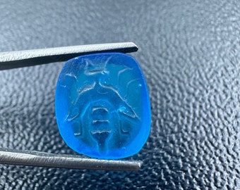 Hand crafted carved Venetian Glass Lucky Bee intaglio, for make jewelry, Roman art design, craftmanship items, ancient, gift for designer