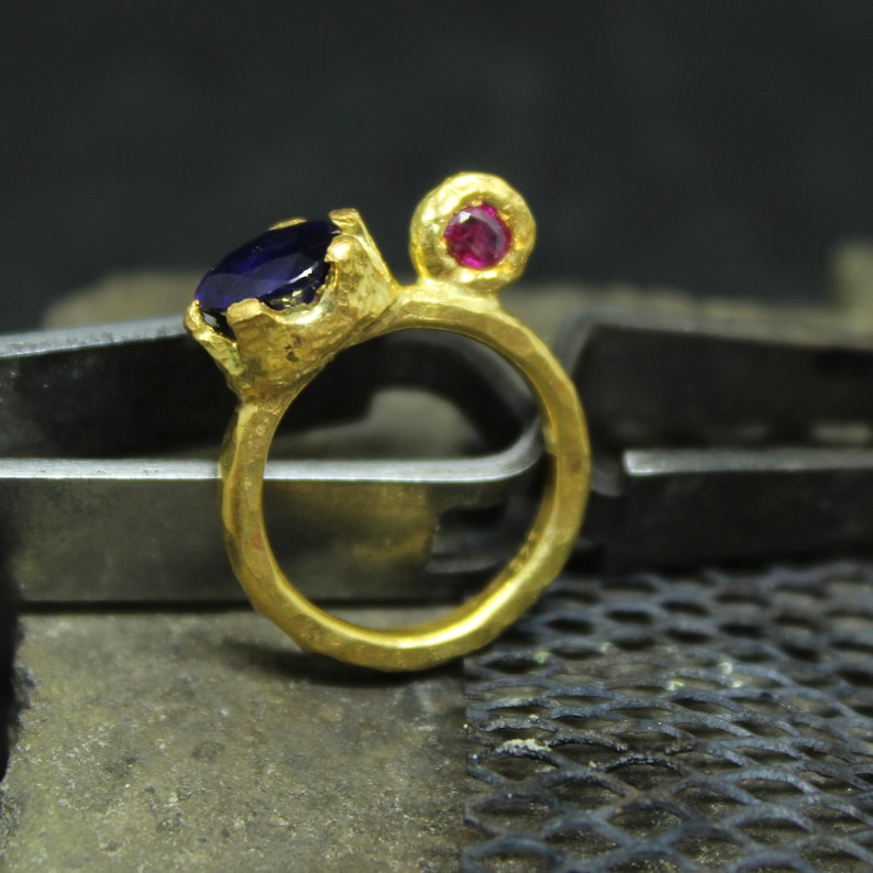 Personalized 24K Gold Over 925K Sterling Silver Ring Handmade Hammered Band Natural Blue Sapphire Designer Ring With Ruby Ancient Style
