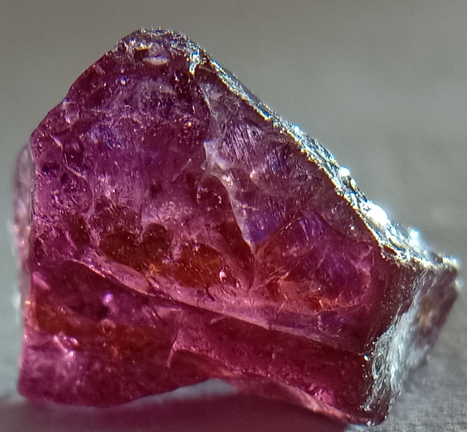 3.58 crt. Rough Purple Rhodolite Garnet Crystal. Natural | Etsy