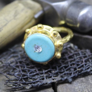 24K Gold Vermeil, 925K Sterling Silver Ring, Handmade Hammered Band, Round Turquoise Ring, Ancient, Boho, Signet, Roman Art Designer Ring