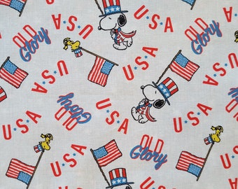 Patriotic Puppy and the US flag table runner