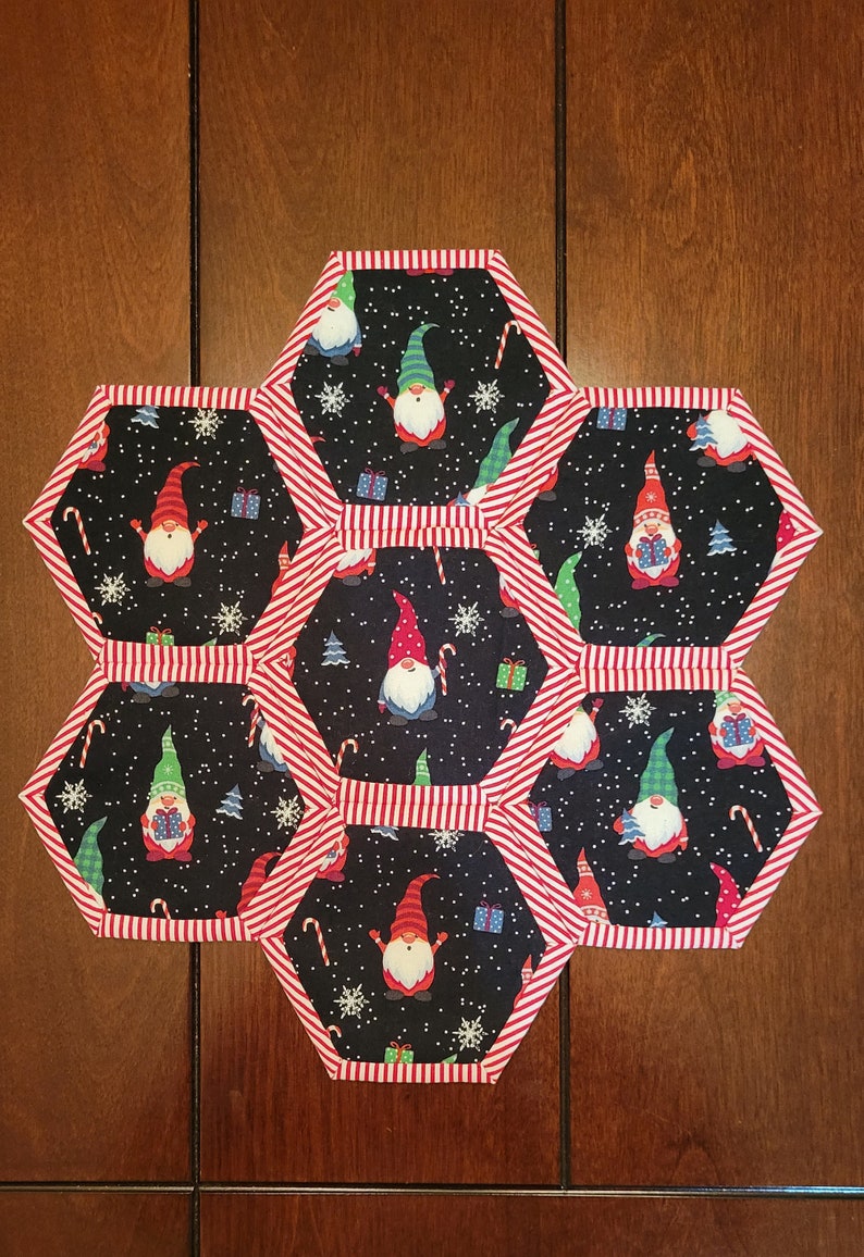 Christmas Gnomes Hand Sewn Mini Table Topper - Etsy
