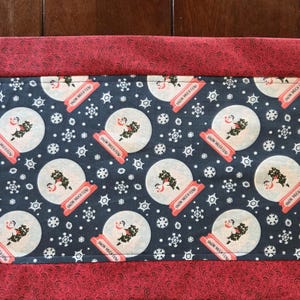 Frosty the snowman snow much fun table runner-ONE ONLY!