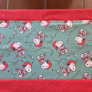 Puppy and the Christmas lights table runner