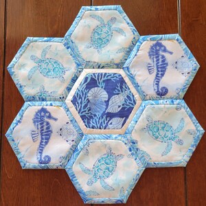 Swim away sea turtles! table topper-NEW!