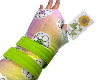 Microwave Heated Hand Wrist Wrap: Arthritis Carpal Tunnel Chemo Support Comfort