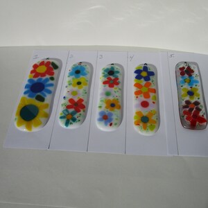 Fused Glass Flowers Suncatcher/Garden Suncatcher/Window Ornament/Art Piece/Spring or Summer Flowers/Flowers Gift/Show you care