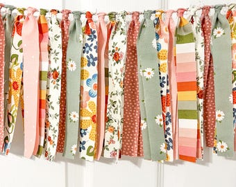 Mantel Garland, Photo Prop, Picture Backdrop, Window Valance, Fabric Rag Tie Garland, Colorful Banner for Mantel, Girls Room Decor