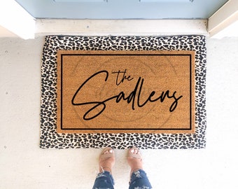 Custom Personalizable Family Name Doormat | Wedding Gift | Newlywed Gift | Housewarming Gift | Cute Doormat | Custom Doormat