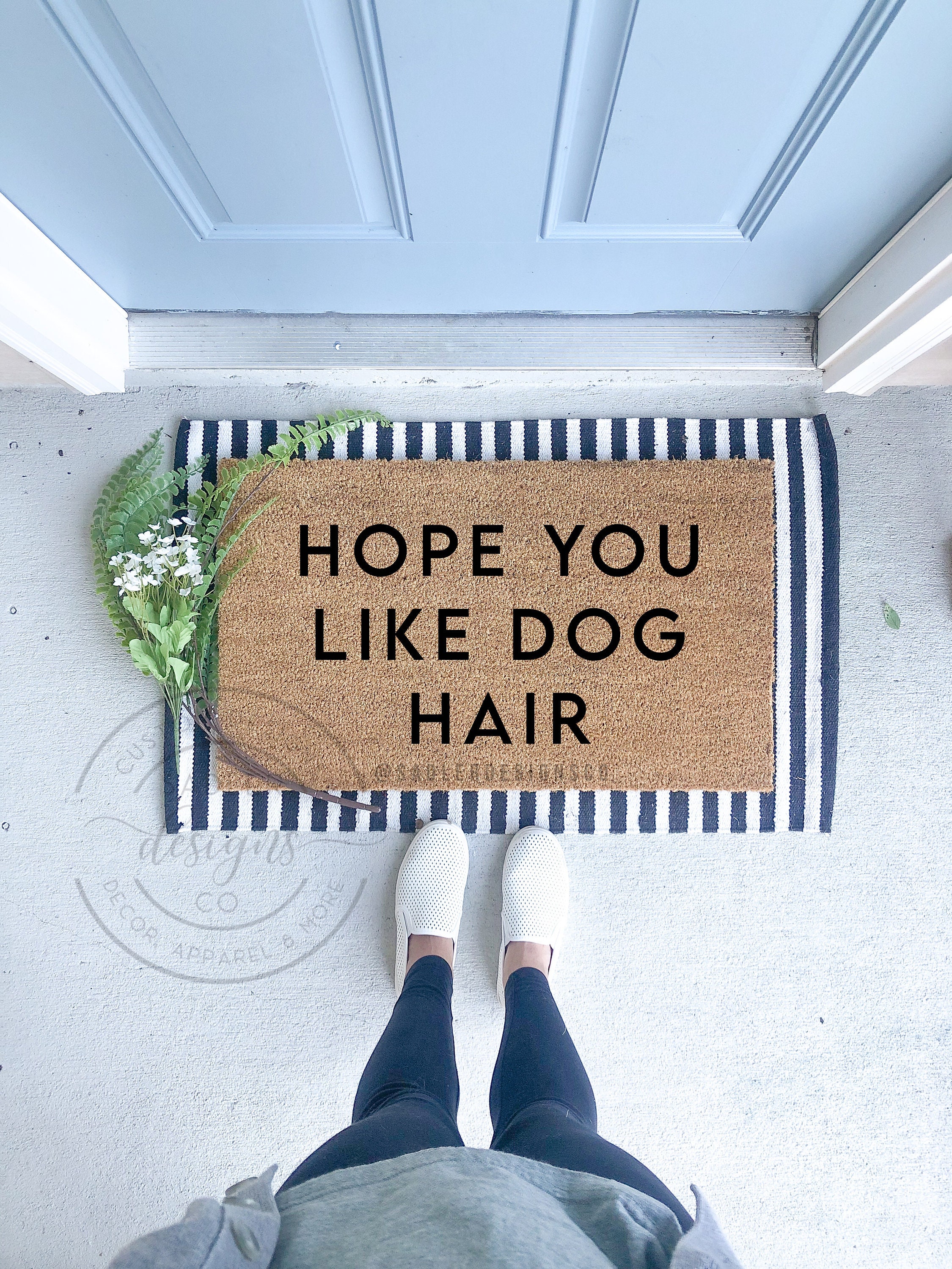 Dog Hair Welcome Doormat - Iron Accents