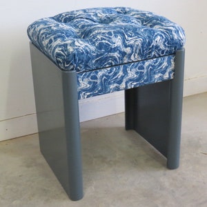 Tufted Ottoman, Tufted Foot Stool, Side Table, Bench, Additional Seating, Seating with storage
