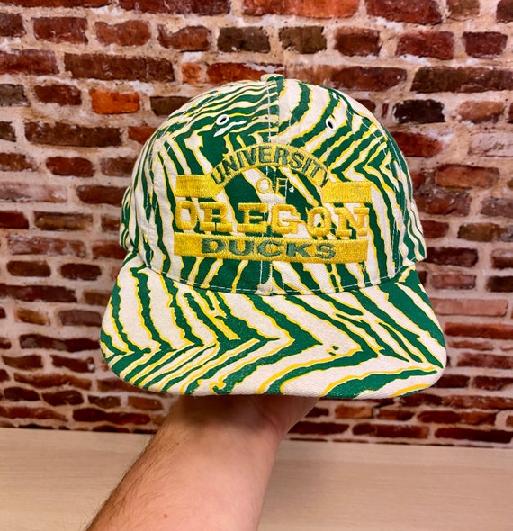 Vintage OREGON DUCKS Zebra Print Snapback Hat RARE