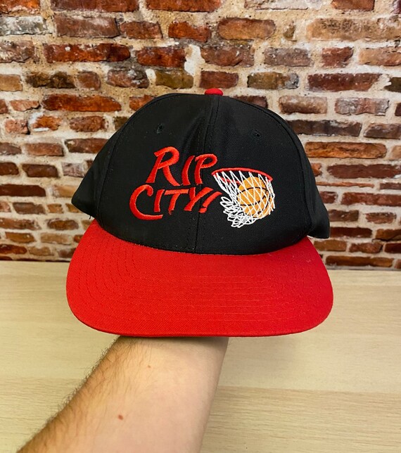 Vintage PORTLAND TRAIL BLAZERS "Rip City" Snapback