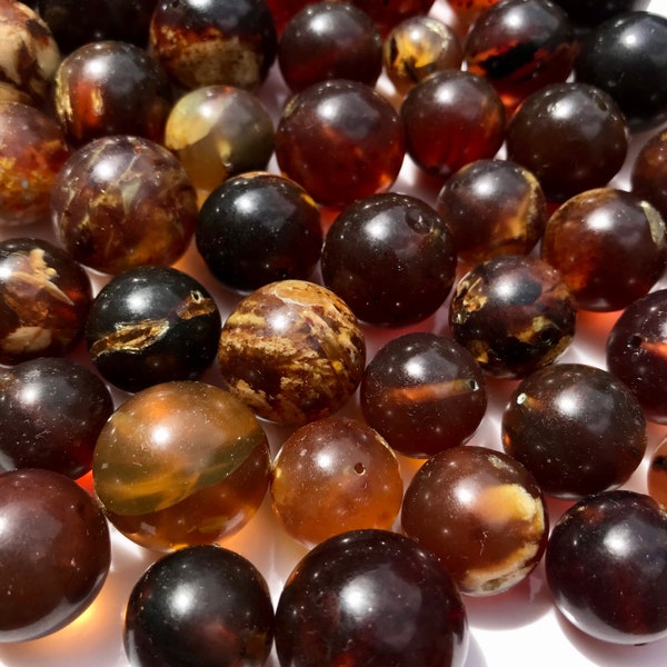Amber Beads / Round 17-19 mm Faceted Amber Beads / Honey Amber Beads / With Drilled Hole / Jewelry making / Genuine Amber Beads