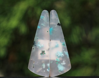 Chrysocolle En Calcédoine Avec Paires De Cuivre Quartz