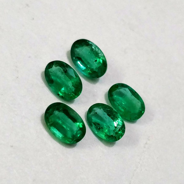 6 x 4 mm Esmeralda zambiana natural facetada ovalada brillante verde fuego esmeralda genuina joyas piedras preciosas excelente corte óvalos