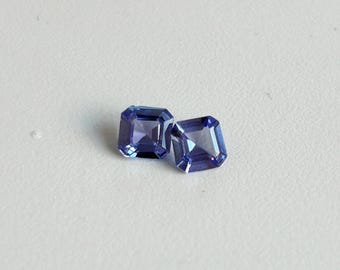 Lila Blå Tanzanit Asscher-slipning Matchande par: 6 mm Fyrkantig Smaragd Lös Tanzanit Örhänge, Lupp Ren Klarhet, Naturlig Obehandlad
