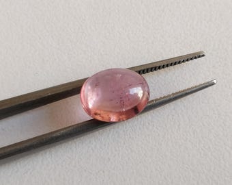 Różowy turmalin Owalny kształt kaboszonu: 9 x 7 mm Owalne kamienie do kolczyków, pasujące kamienie szlachetne Para