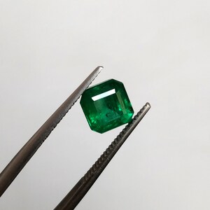 Perlas Sueltas Verde Esmeraldaamarillo Pie Gato Pie Tallado Perlas Sueltas Verde Esmeraldaamarillo Pie Gato Pie Tallado