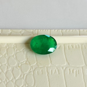 Certified Natural Emerald Faceted Oval 15 × 11.50 mm - Transparent & Vivid green emerald Zambian - 6.35 cts Emerald Ring loose gemstone