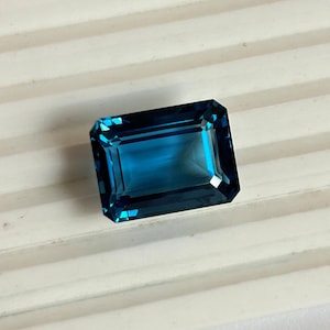 31ct Emerald Cut London Blue Topaz Gemstone: 19.80x15mm Octagon, Brazilian Topaz
