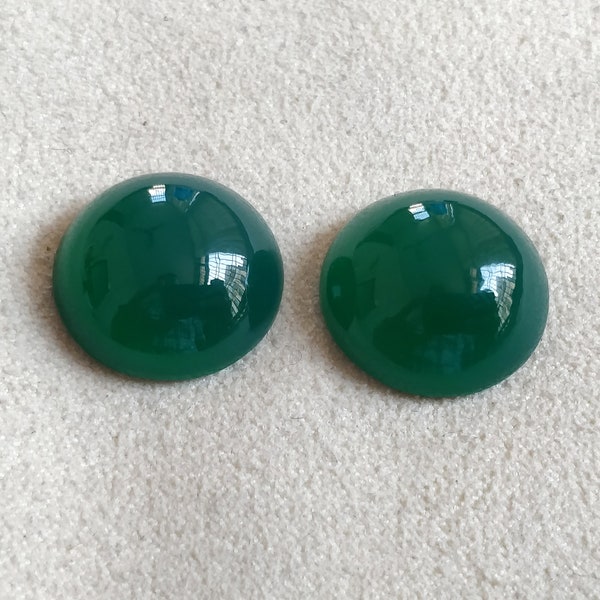 Onyx vert émeraude naturel Cabochons ronde Paire pierres précieuses assorties 15 - 18 mm Bijoux onyx vert non traité Loupe Clarté Propre