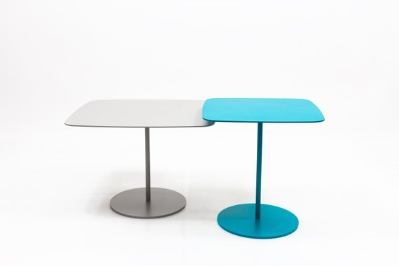 One leg living room table