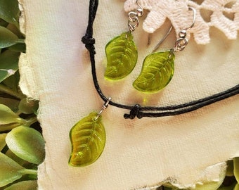 Spring Long leaf necklace/woodland choker/fairy