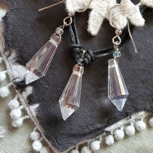 Sparkle point necklace//fairy necklace/cottage core jewelry/fairy core/sailor moon inspired /magical girl jewelry