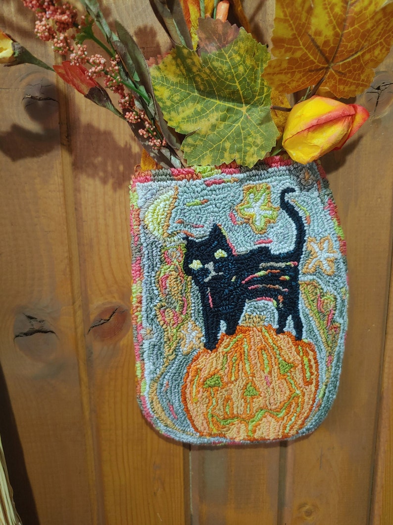 PDF Pattern Cat and Jack by Megan Holloway Halloween Folk Art pattern for embroidery needle punch rug hooking stitchery