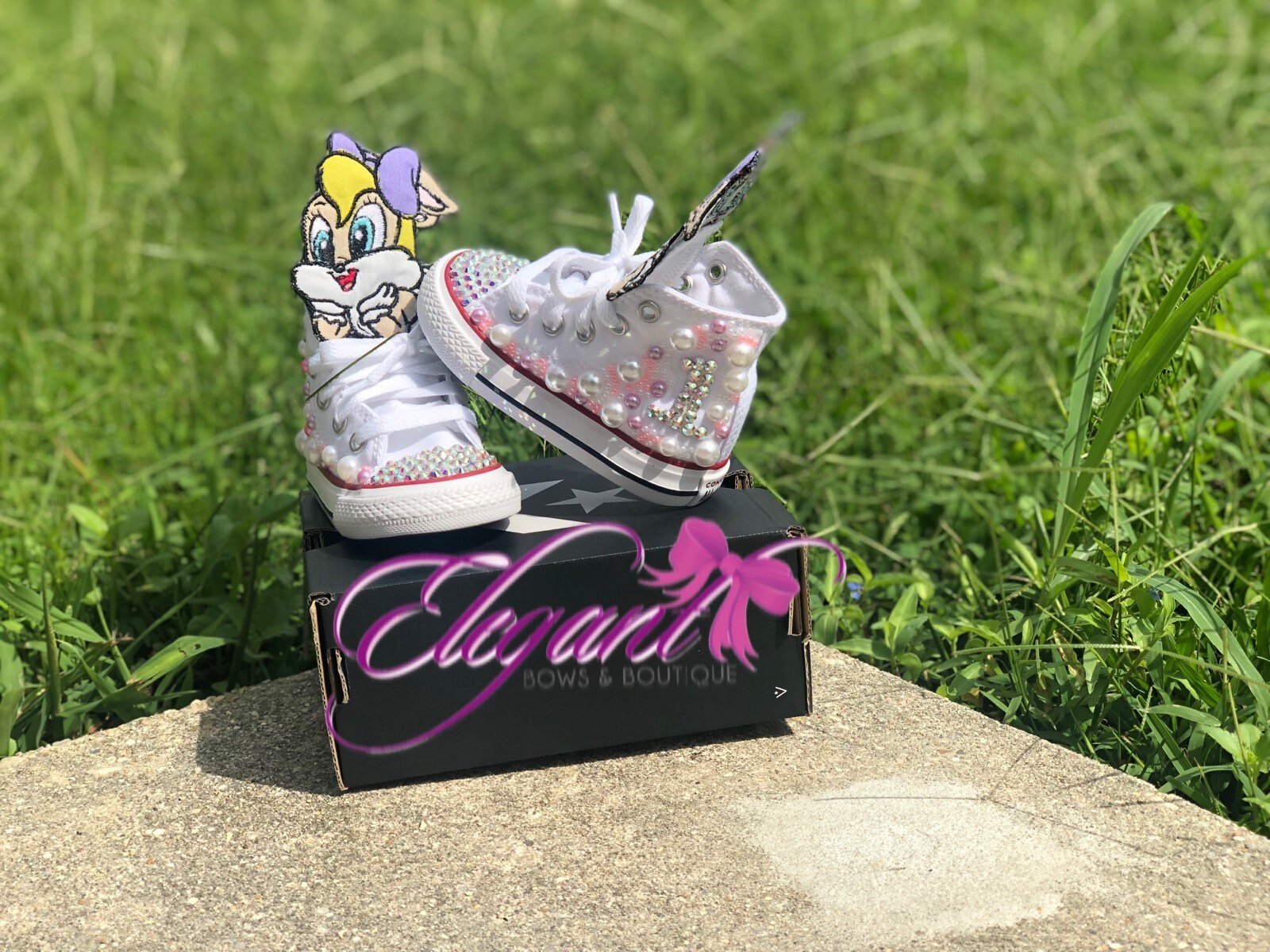lola bunny shoes