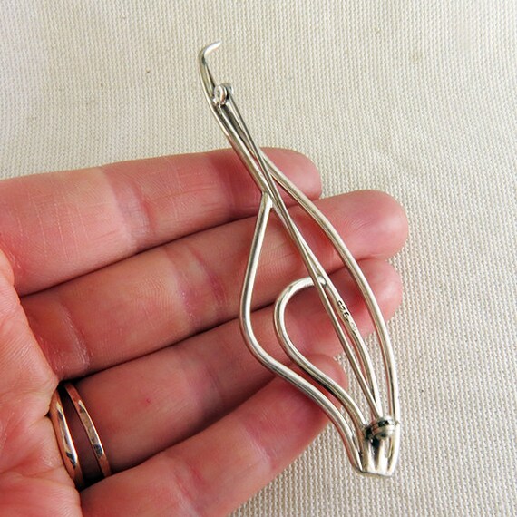 Large Vintage Sterling Silver Pin - image 3