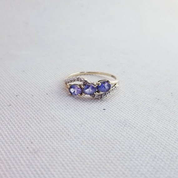 Vintage Oval Tanzanite and Diamond Ring in 10K - image 2