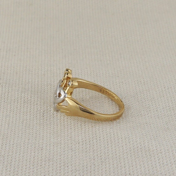 Vintage Trinity Claddagh Style Ring - image 3