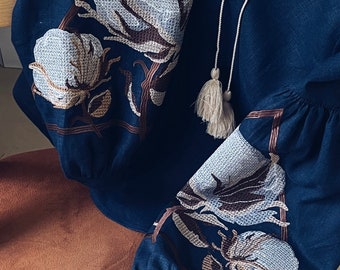 Dark Blue Women's Embroidered Blouse / Bohemian Style Ethnic Vyshyvanka Shirt / Cotton/ Cotton Embroidery Flowers