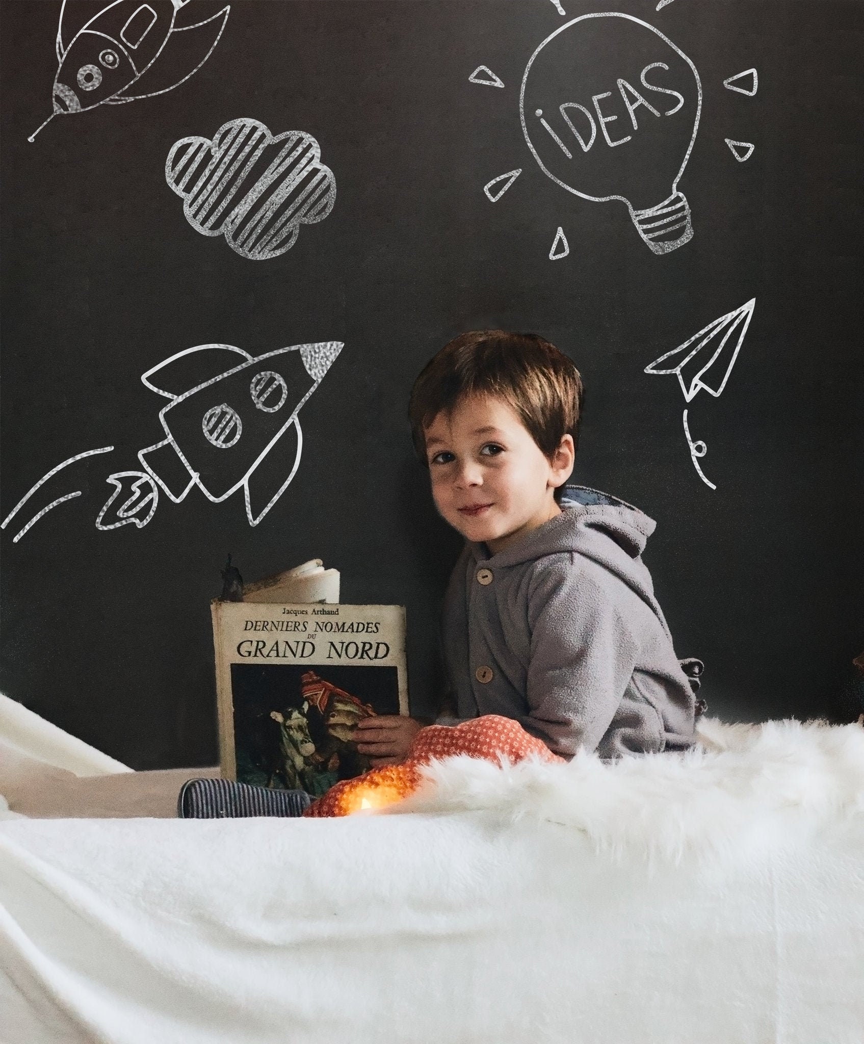 Chalkboard Wallpaper Stick and Peel: DIY Your Own Unique First Day of  School