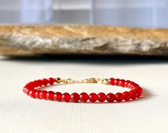 Pulsera de cuentas de cornalina roja: piedra preciosa de 4 mm, cierre chapado en oro