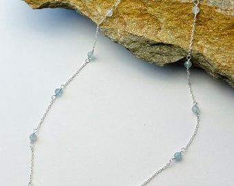 Collar de cuentas de aguamarina hecho a mano: Gargantilla de plata de ley