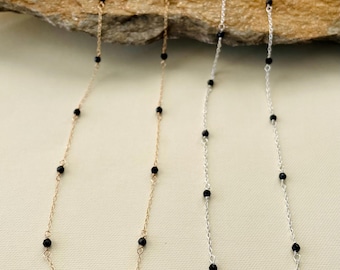 Collar minimalista de cuentas de ónix: plata de ley o chapado en oro de 14 k