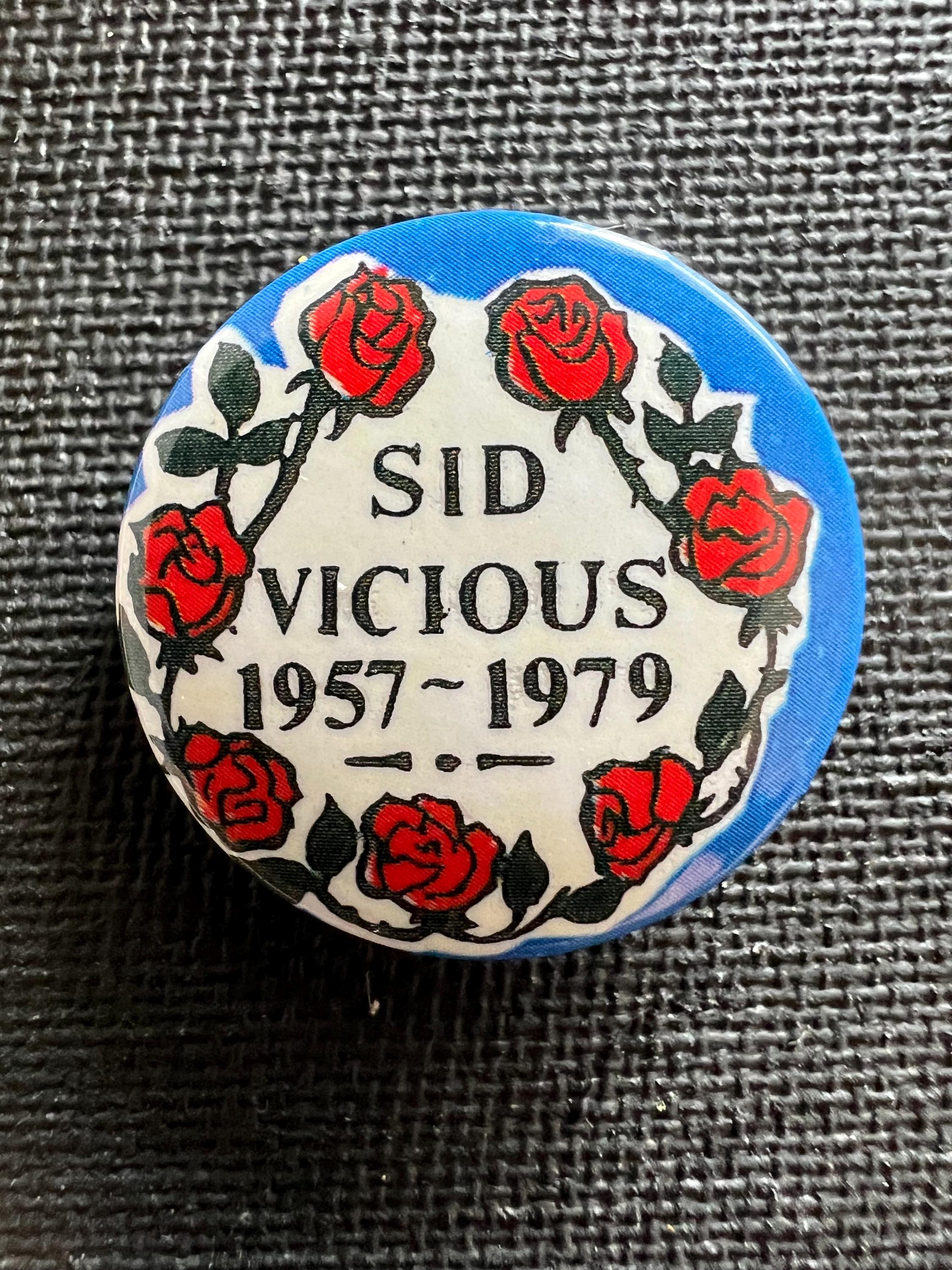 SID VICIOUS RIP 1957-1979 Photo Metal Pin, Vintage Punk Rock
