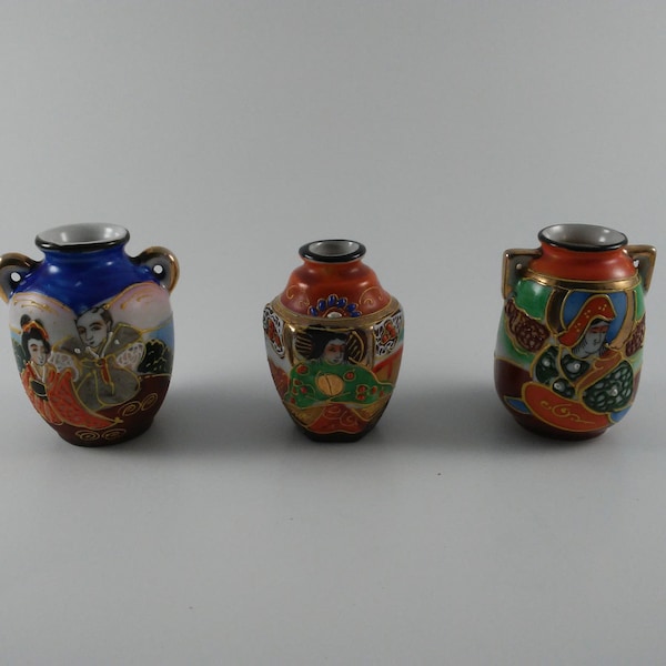 Moriage Style Design Hand Painted Small Asian Vases, Made in Japan