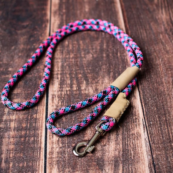 Pink Rock Climbing Rope Dog Leash / Hot Pink Dog Leash / Rock Climbing Rope Leash / Dog Leash Puppy Dog Leash for girl