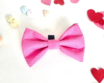 Valentine's Day Mom and Pup Matching Bow Tie / Hearts Pattern Dog Collar Bow Tie /  Dog Bowties Hair bowtie / Hairclip for Human with Hearts