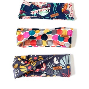 Spring Dog Snood / Scarf for Puppy Girl / Infinity Scarf for Dogs or Cats / Easter Dog Bandanna / Snood for Dogs / Dog Snood Scarf