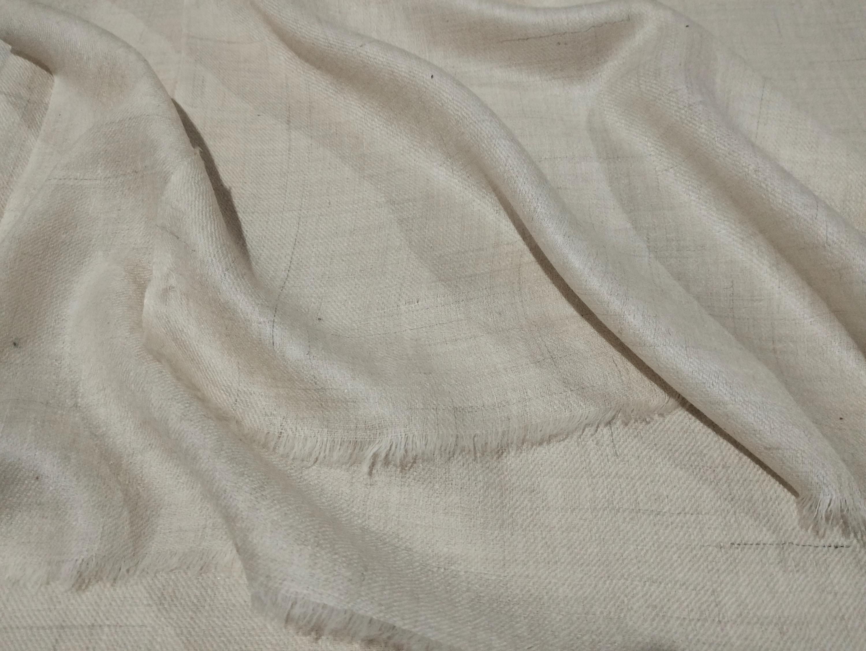 Butter cream Pure and Original Handloom pashmina scarf, super soft ring through stole, 100% cashmere wrap, Lowest price guaranteed