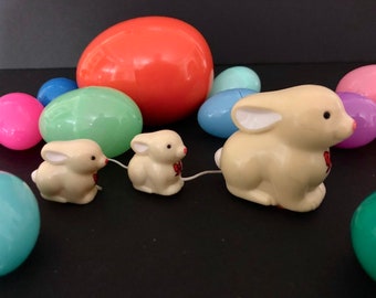 Vintage Wind Up Easter Bunny Plastic Pull Toy retro midcentury