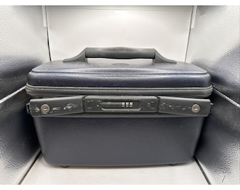 Vintage Samsonite Silhouette Makeup Carry-On Case with Tray Navy Blue
