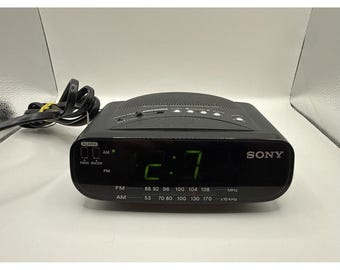 Vintage Sony Dream Machine AM/FM Radio Digital Alarm Clock Model