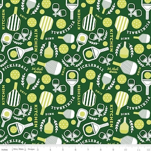Pickleball Yardage Main Green da My Mind&#39;s Eye, vendido em incrementos de 1/2 jarda, Riley Blake Designs, C16200 GREEN